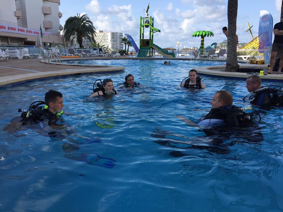 DiveBou Open Water Course